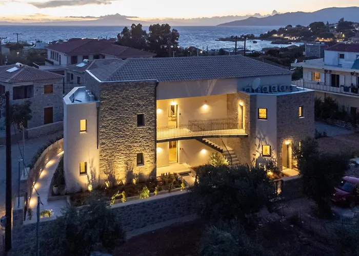 Kannas Mani Luxury -adults Friendly 14 4* Sztúpa