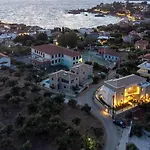 Kannas Mani Luxury -adults Friendly 14 4*
