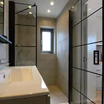Kannas Mani Luxury -adults Friendly 14