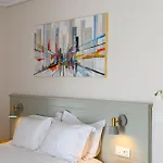 Kannas Mani Luxury -adults Friendly 14