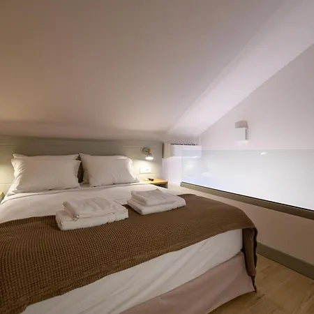 Kannas Mani Luxury -adults Friendly 14 Stoúpa