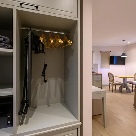 Kannas Mani Luxury -adults Friendly 14 4*