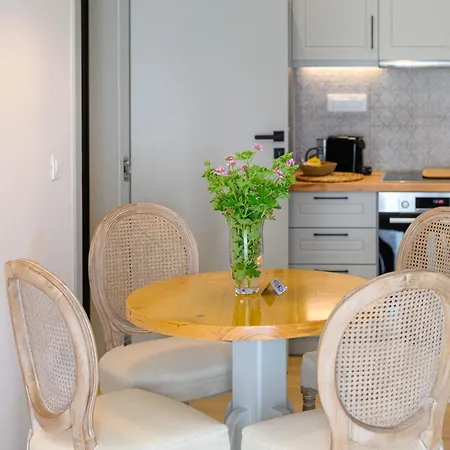 Kannas Mani Luxury -adults Friendly 14 شقة فندقية Stoúpa