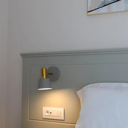 Kannas Mani Luxury -adults Friendly 14