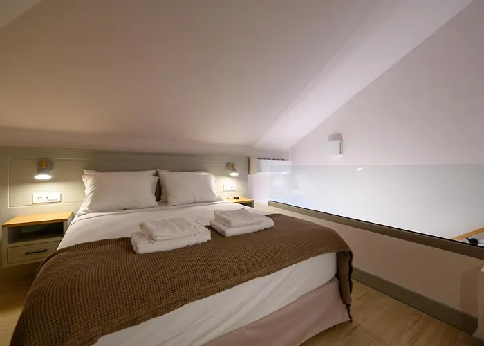 Kannas Mani Luxury -adults Friendly 14 Stoúpa