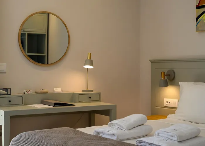 Kannas Mani Luxury -adults Friendly 14 4*